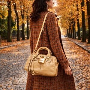 CHLOE PADDINGTON Beige Leather Satchel Crossbody Bag Removable Strap Lock & Key